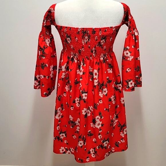 Red Floral Off the Shoulder Mini Dress Belled Sleeves Elastic Top  Size L - Picture 5 of 10